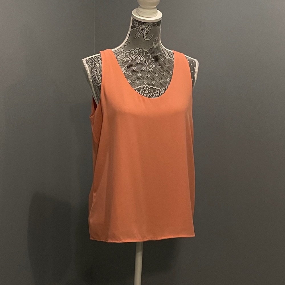 Peach Simply Styled Shell - Picture 2 of 5
